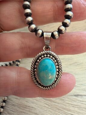 ❤️ Navajo Signed Scott Skeets Kingman Turquoise Sterling Native Pendant 1.24”L
